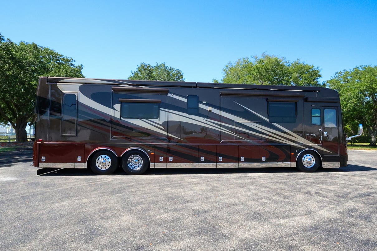 2017 Newmar King Aire 4584 gallery image-3