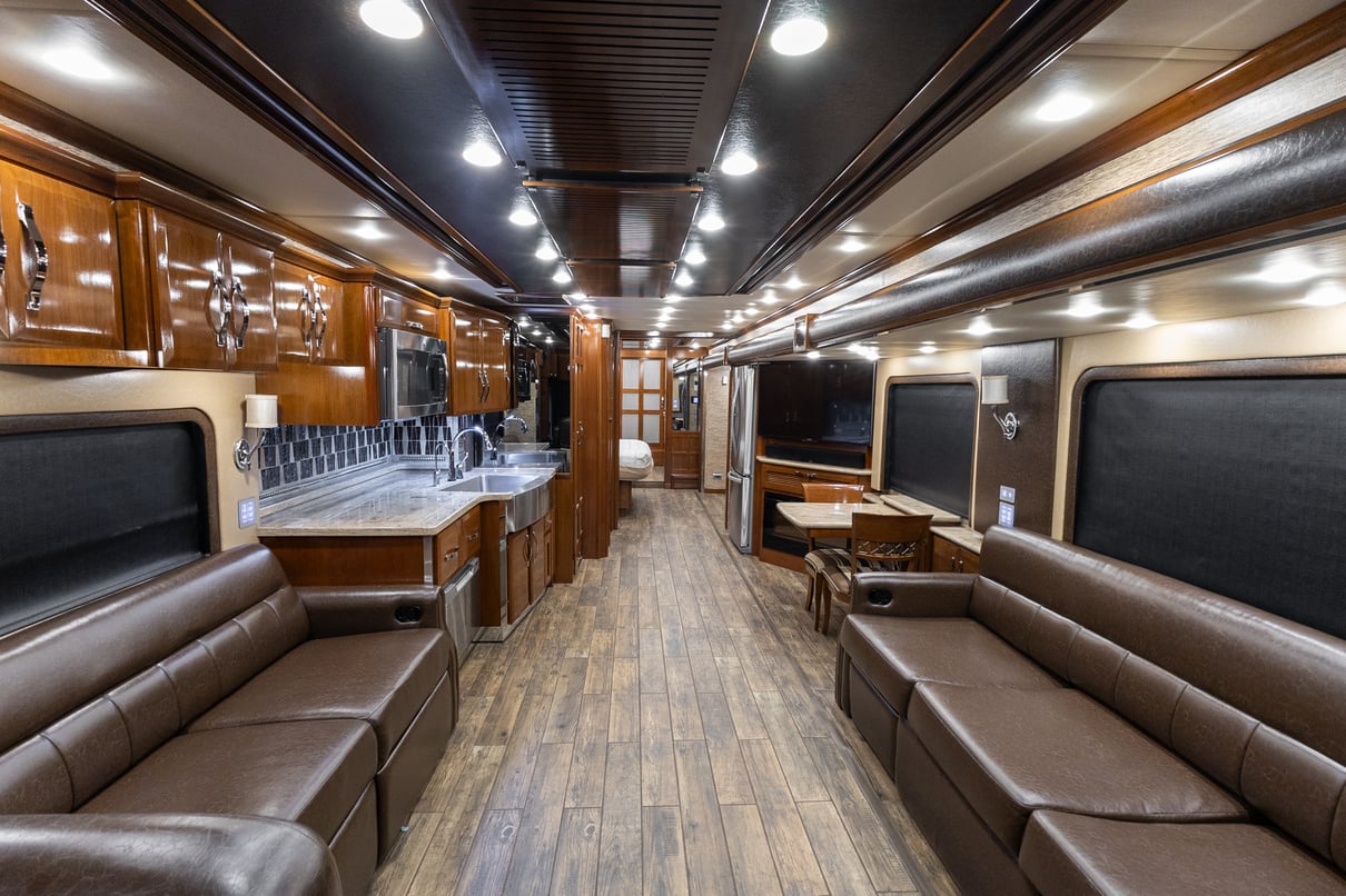 2017 Newmar King Aire 4584 gallery image-14