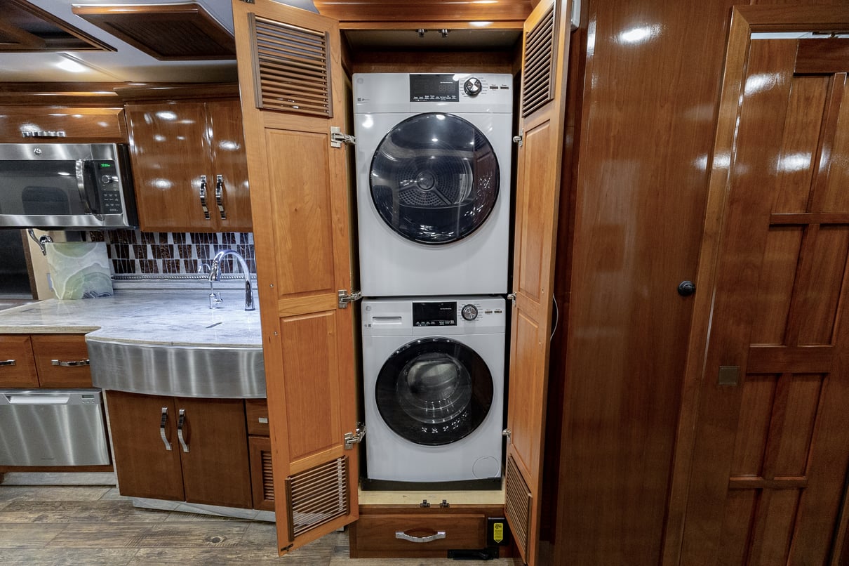 2017 Newmar King Aire 4584 gallery image-32