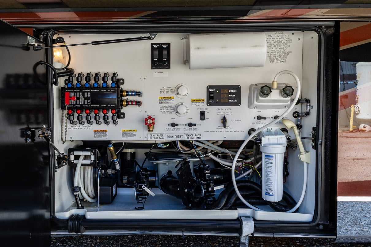 2017 Newmar King Aire 4584 gallery image-40