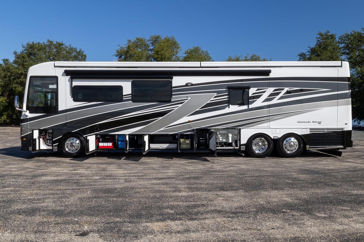 2024 Newmar Dutch Star 4369 gallery image-33