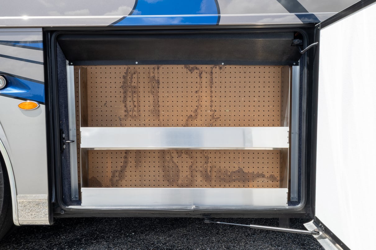2018 Newmar Essex 4531 gallery image-36