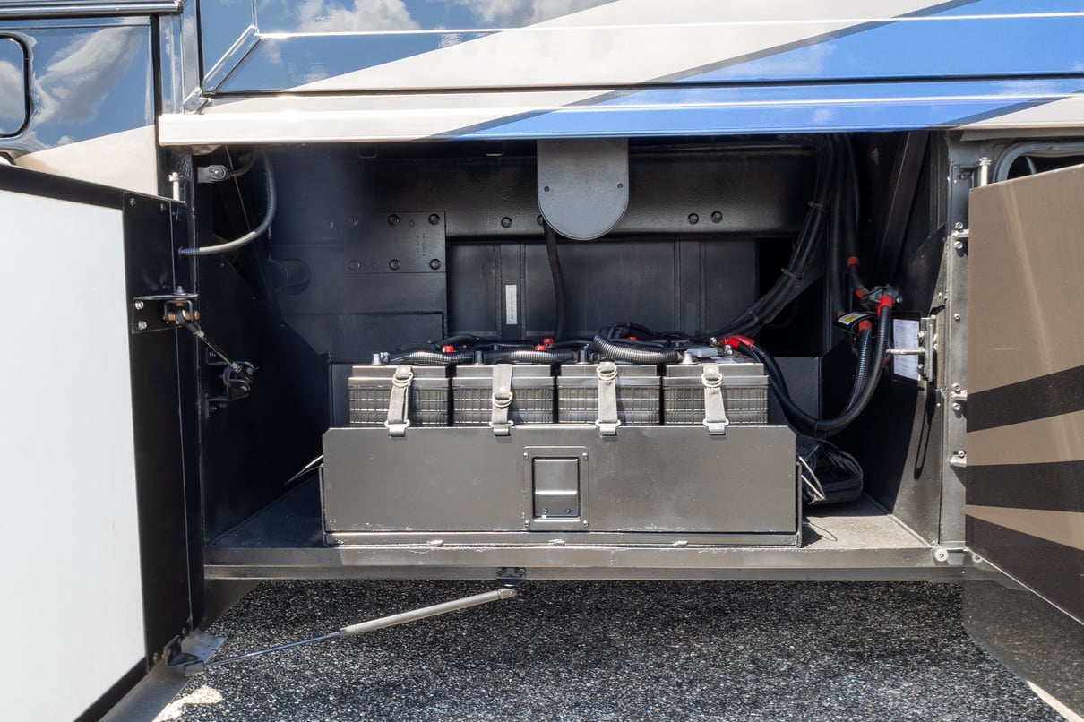 2018 Newmar Essex 4531 gallery image-43