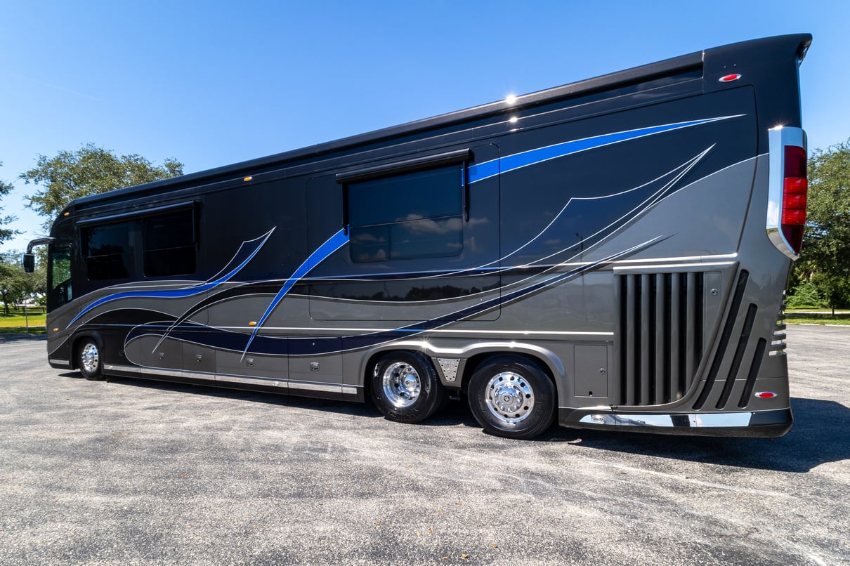 2015 Newell 2020P gallery image-8