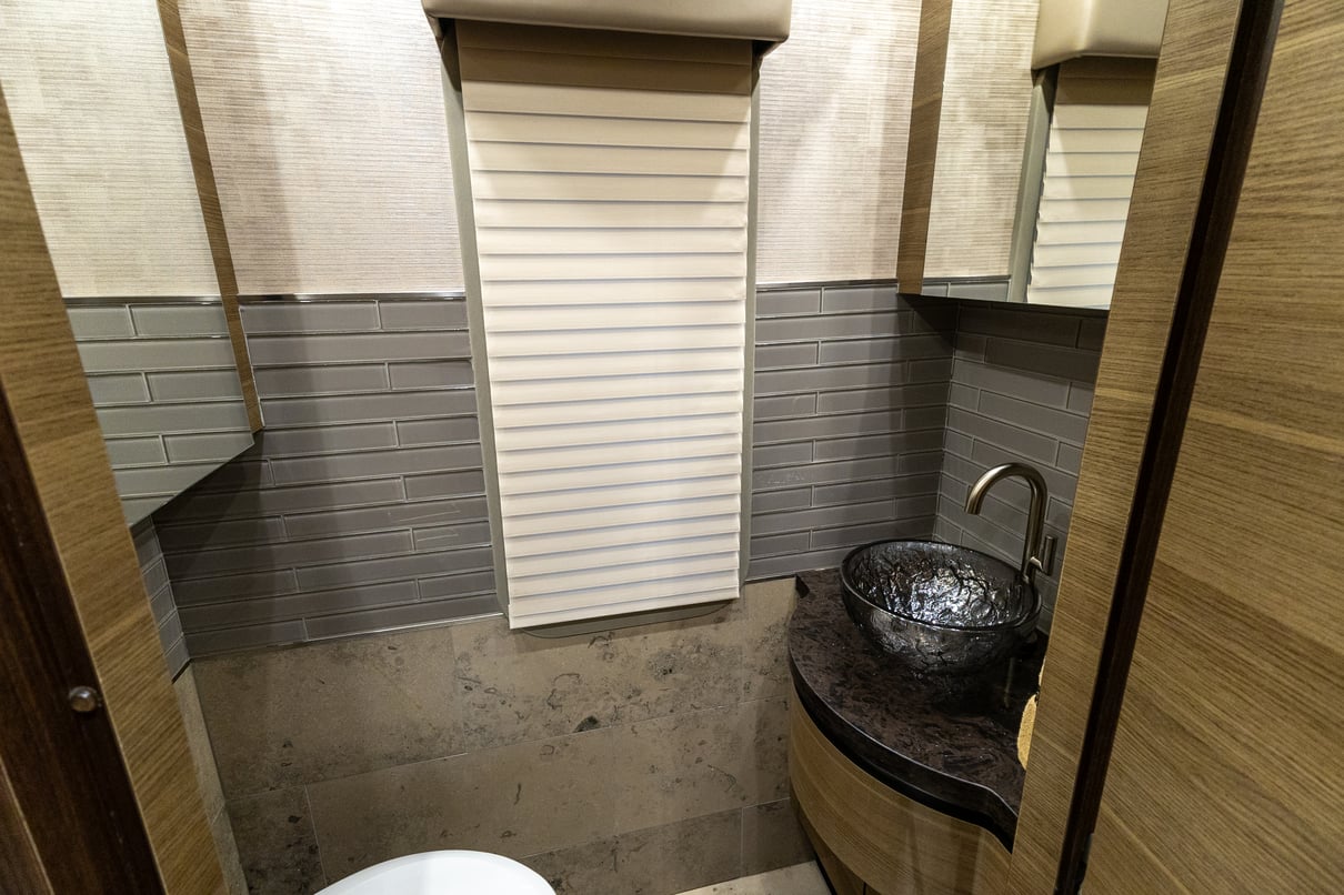2015 Newell 2020P gallery image-22