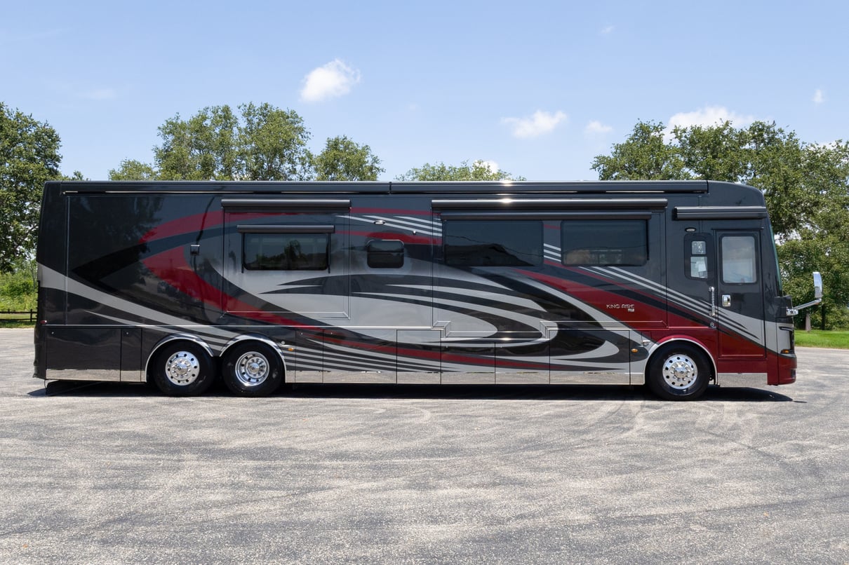 2020 Newmar King Aire 4533 gallery image-3
