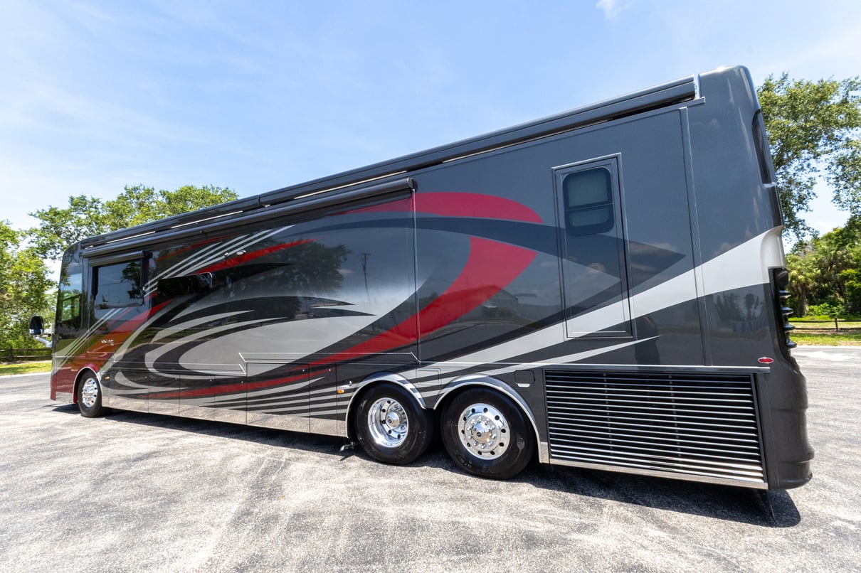 2020 Newmar King Aire 4533 gallery image-8