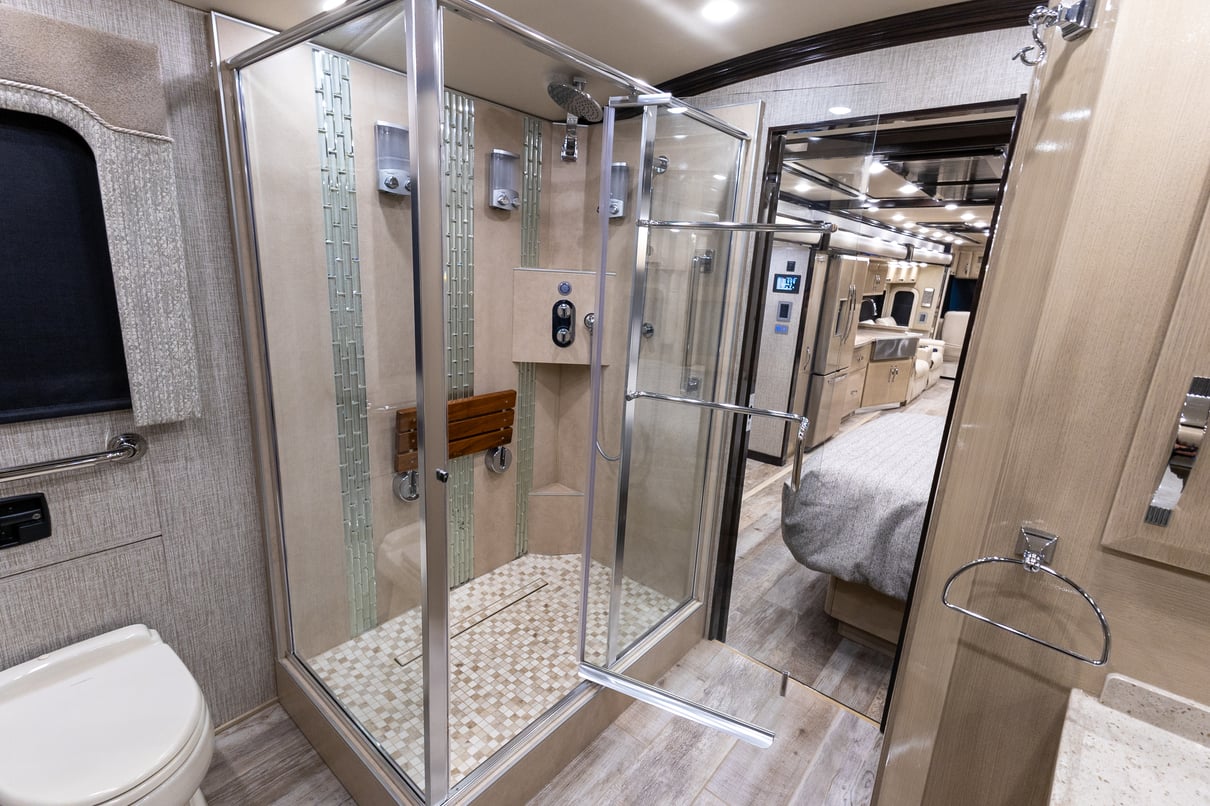 2020 Newmar King Aire 4533 gallery image-27