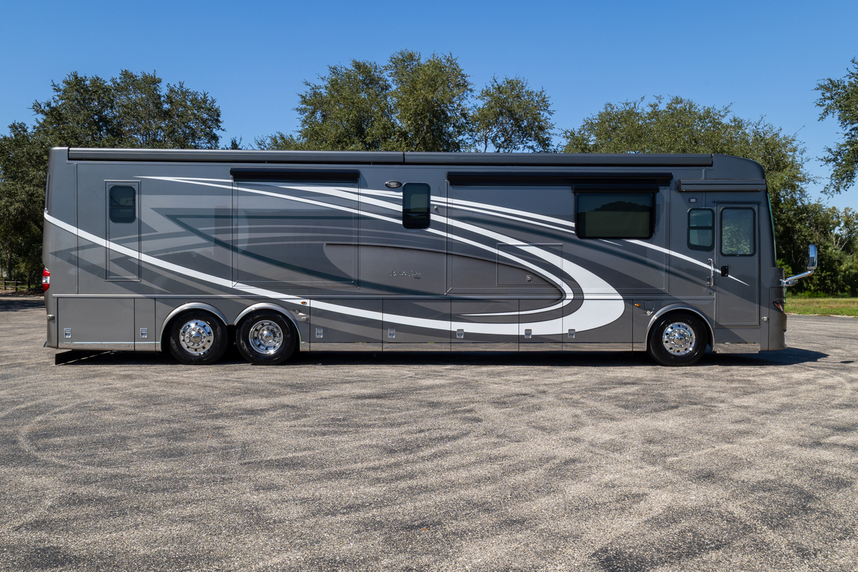 2023 Newmar London Aire 4551 gallery image-3