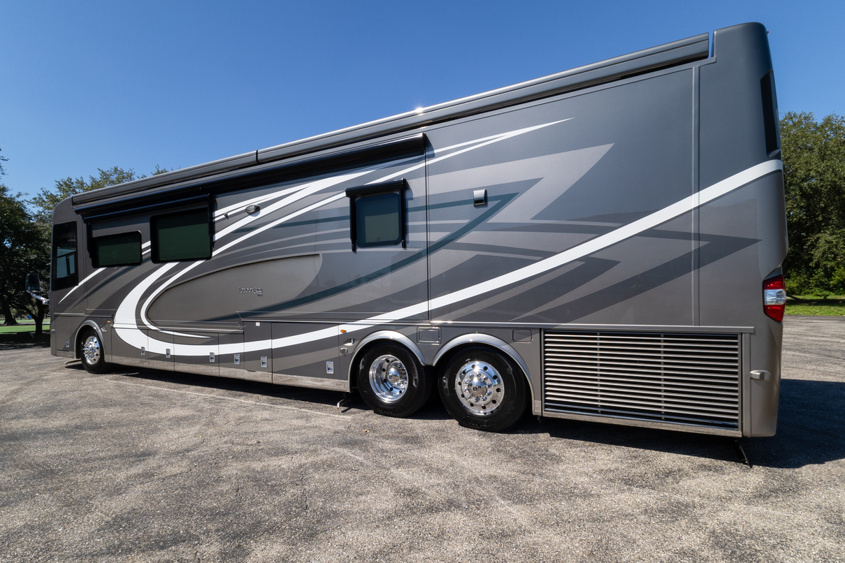 2023 Newmar London Aire 4551 gallery image-8
