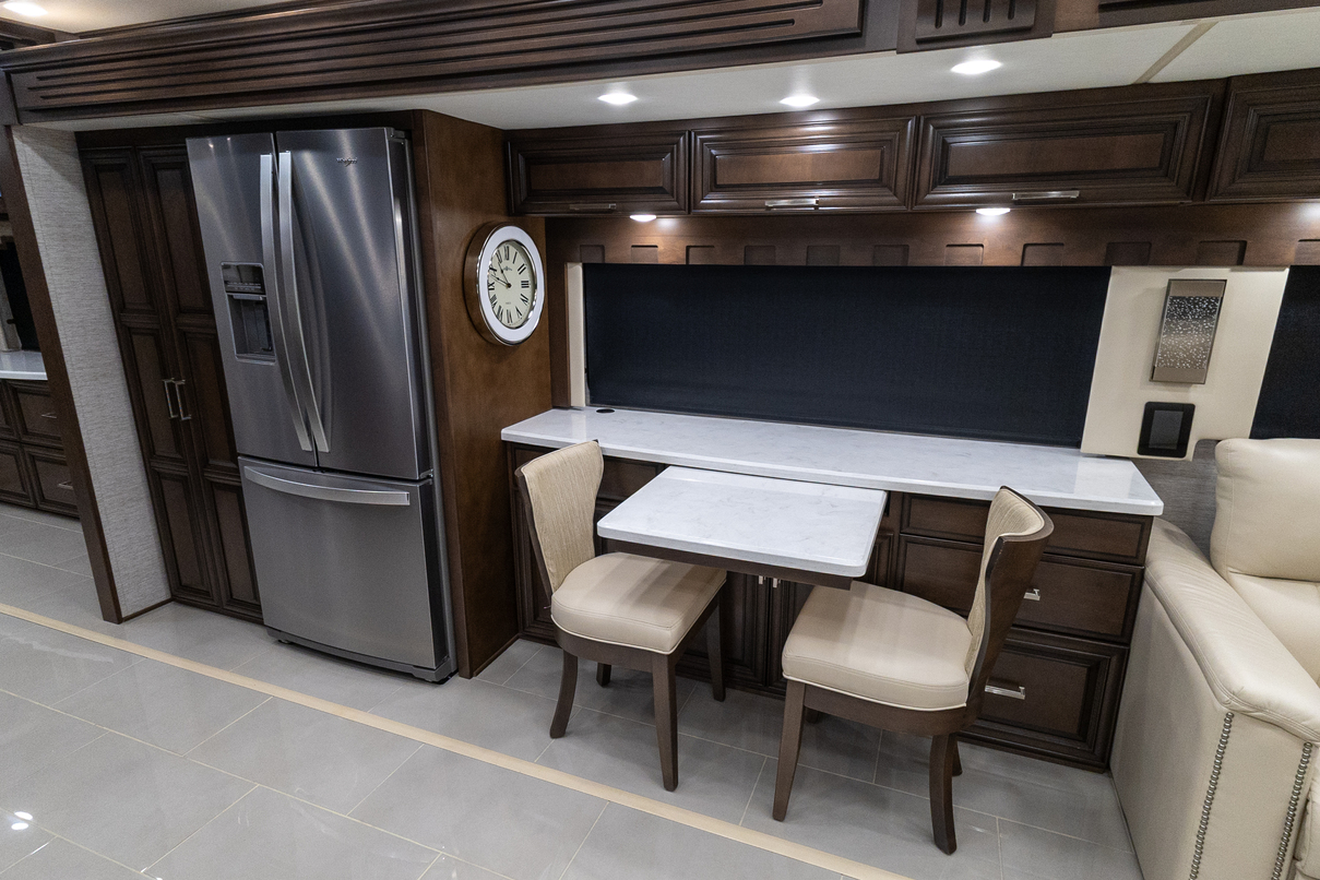 2023 Newmar London Aire 4551 gallery image-17
