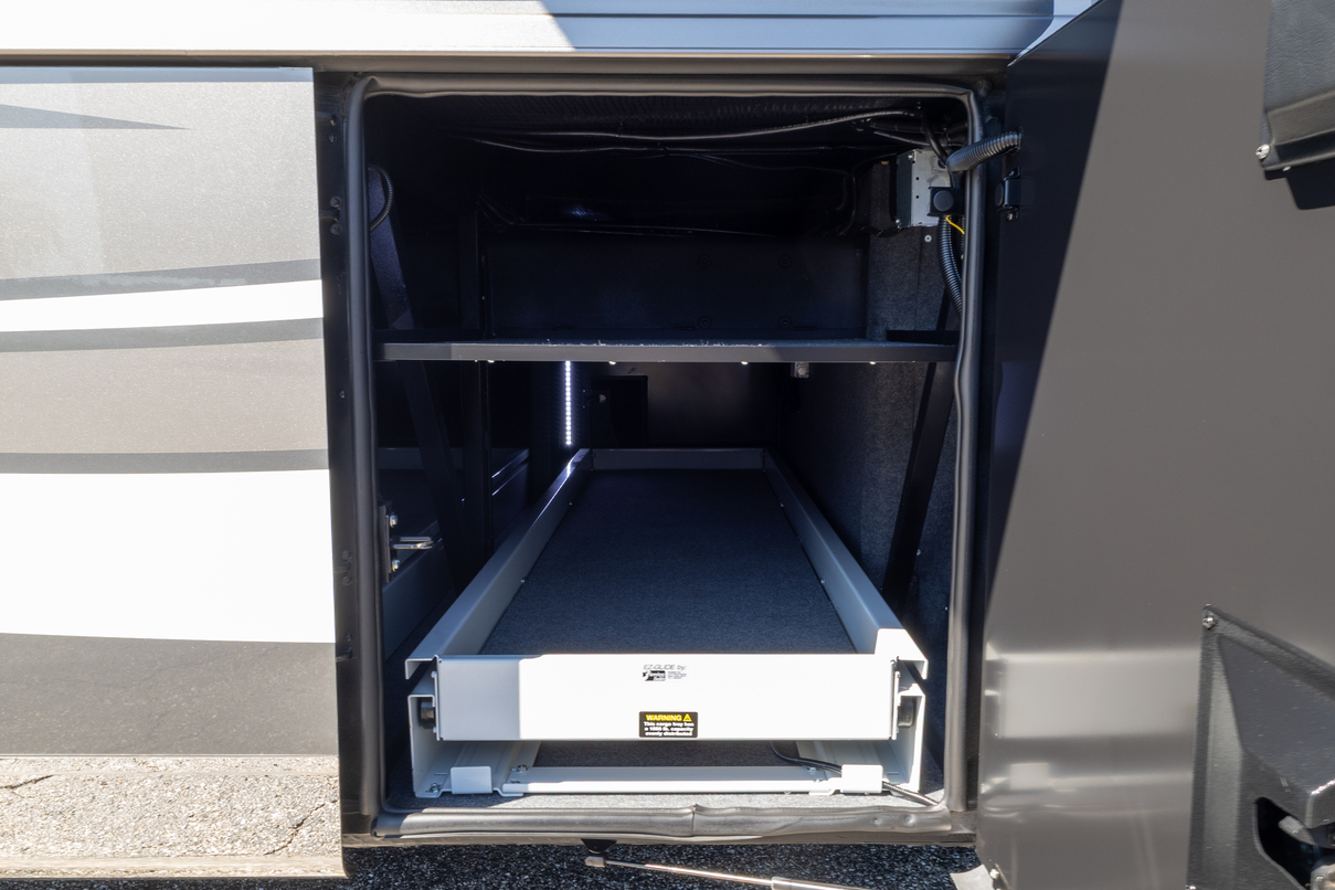 2023 Newmar London Aire 4551 gallery image-40
