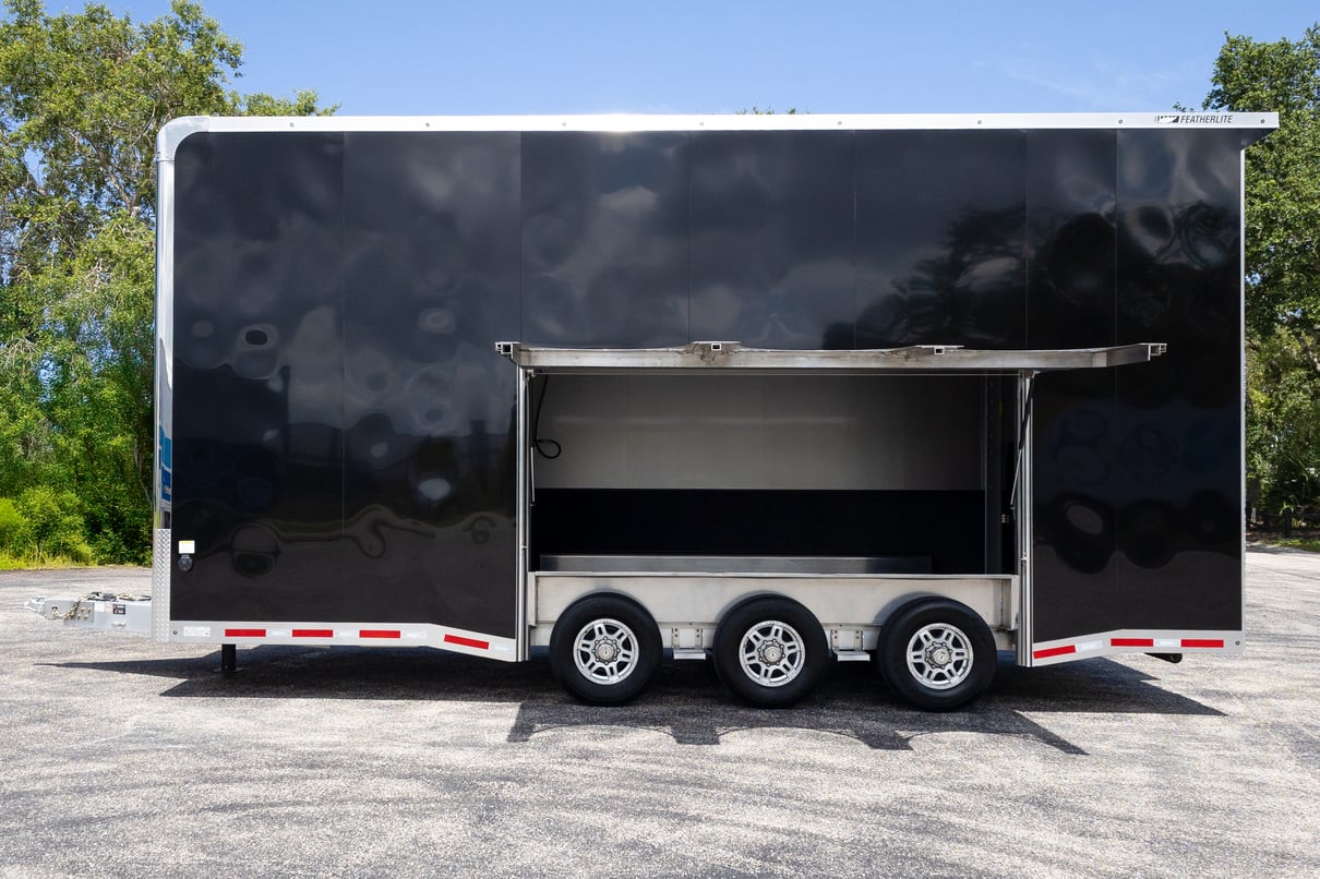 2026 Featherlite 24' Stacker Trailer 4414 gallery image-4