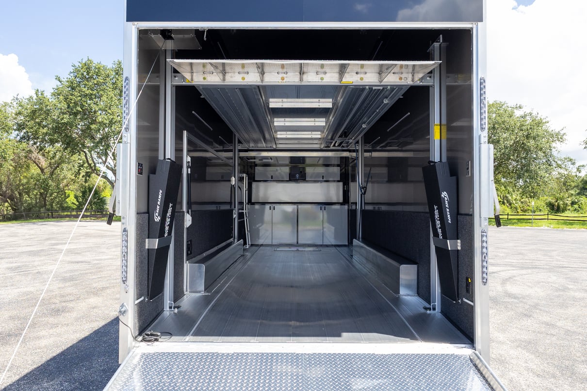 2026 Featherlite 24' Stacker Trailer 4414 gallery image-14