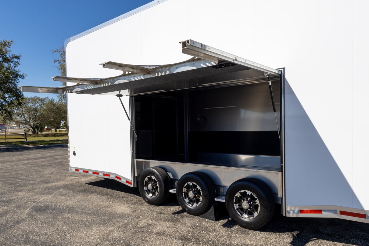 2026 Featherlite 24' Stacker Trailer 4414 gallery image-27