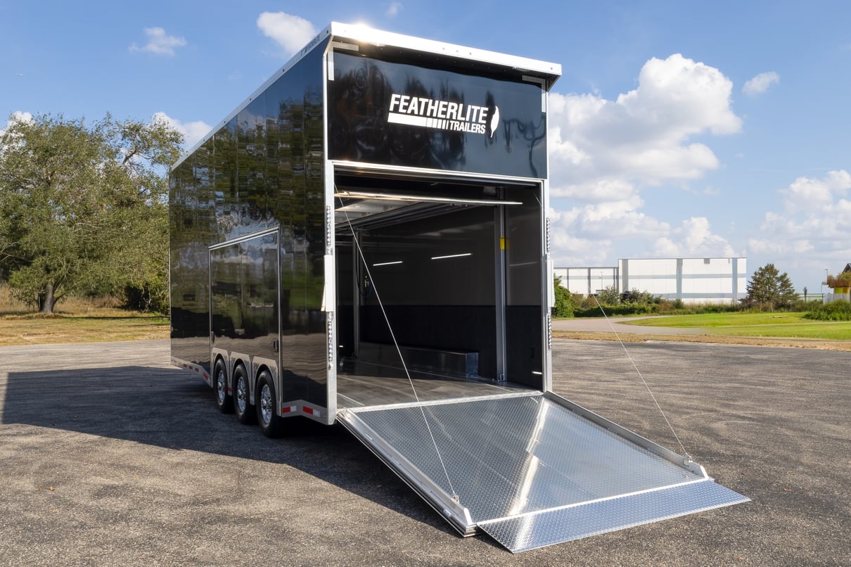 2026 Featherlite 26' Stacker Trailer 4414 gallery image-15